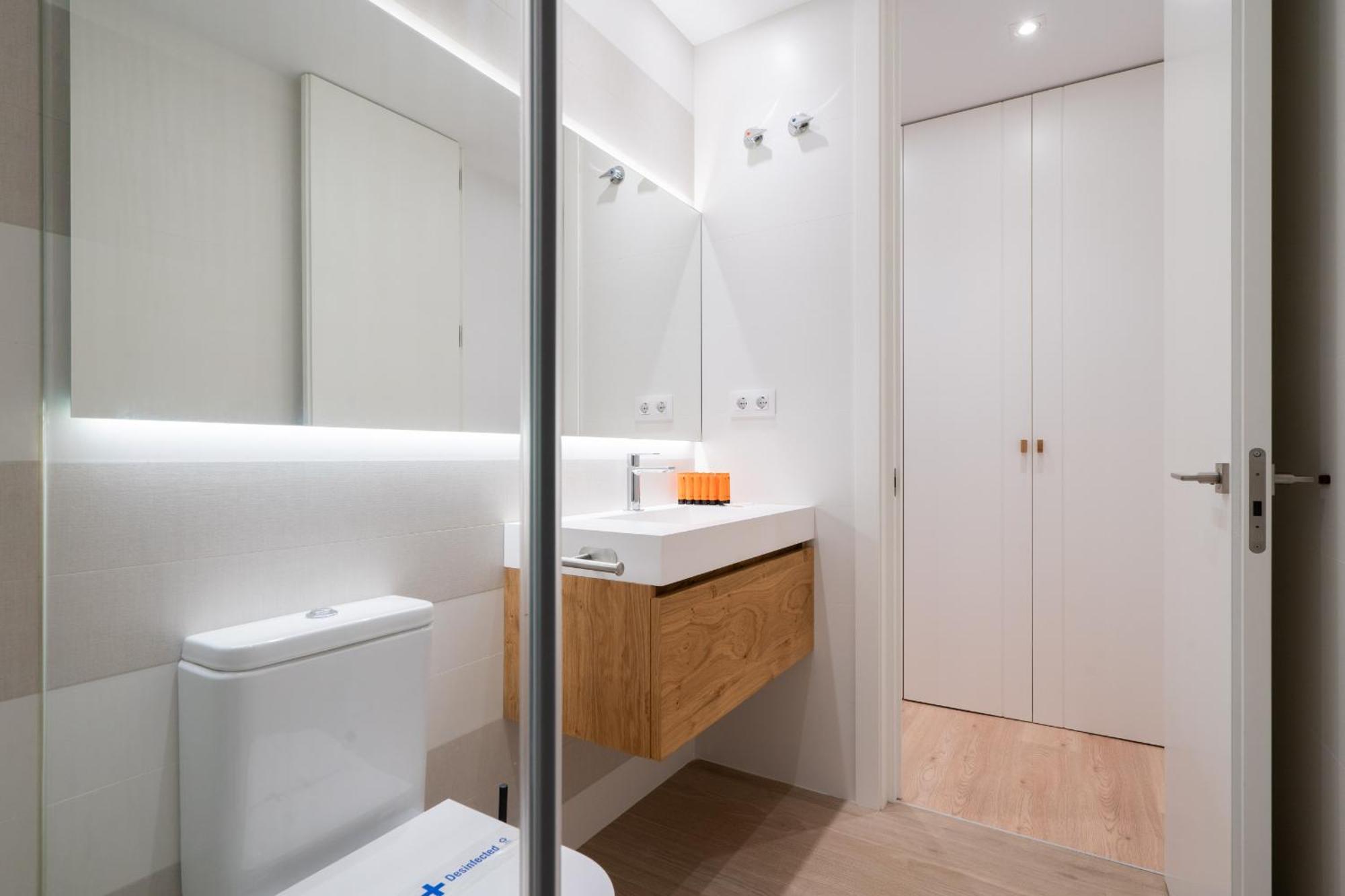 Apartamento Reformado De Lujo En Gran Via Apartamento Madri Exterior foto